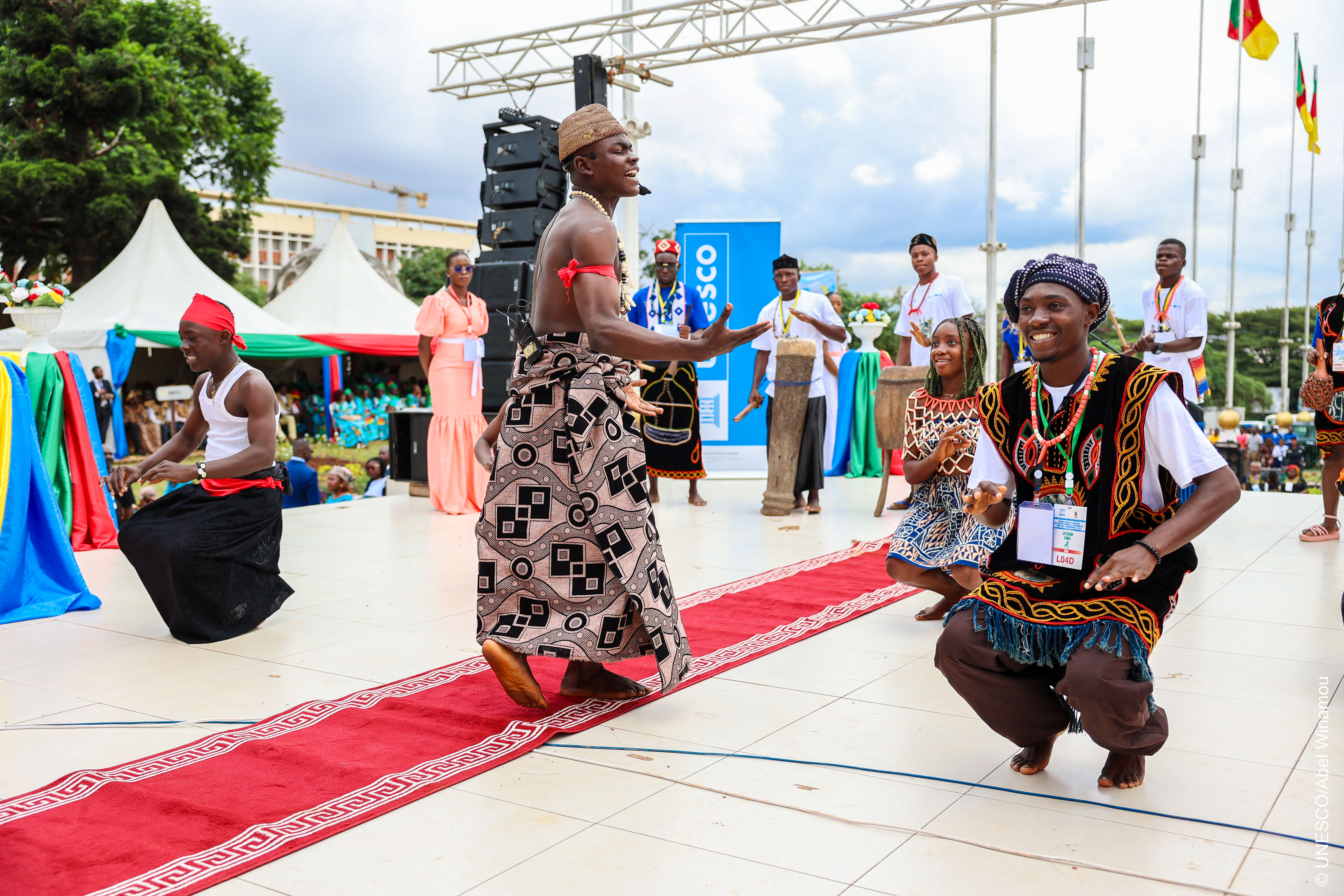 Finale du concours de valorisation des initiatives culturelles et artistiques des jeunes pour la consolidation de la paix.